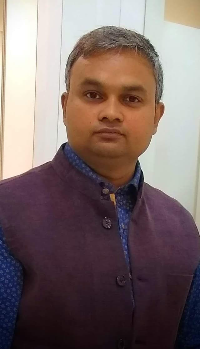 Dr. Sharad Singhai
